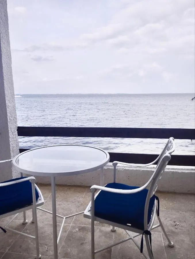 Oceanview Apartment Hopelchen Cancún Mexico